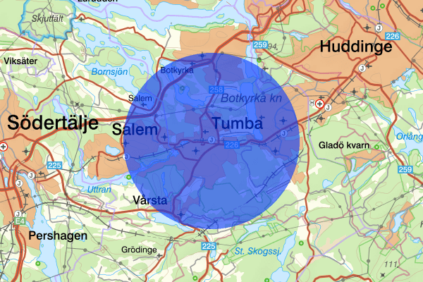 Tumba 16 juni 11.31, Trafikolycka, personskada, Botkyrka