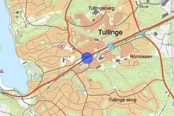 Huddingevägen 24 oktober 18.37, Trafikolycka, personskada, Botkyrka